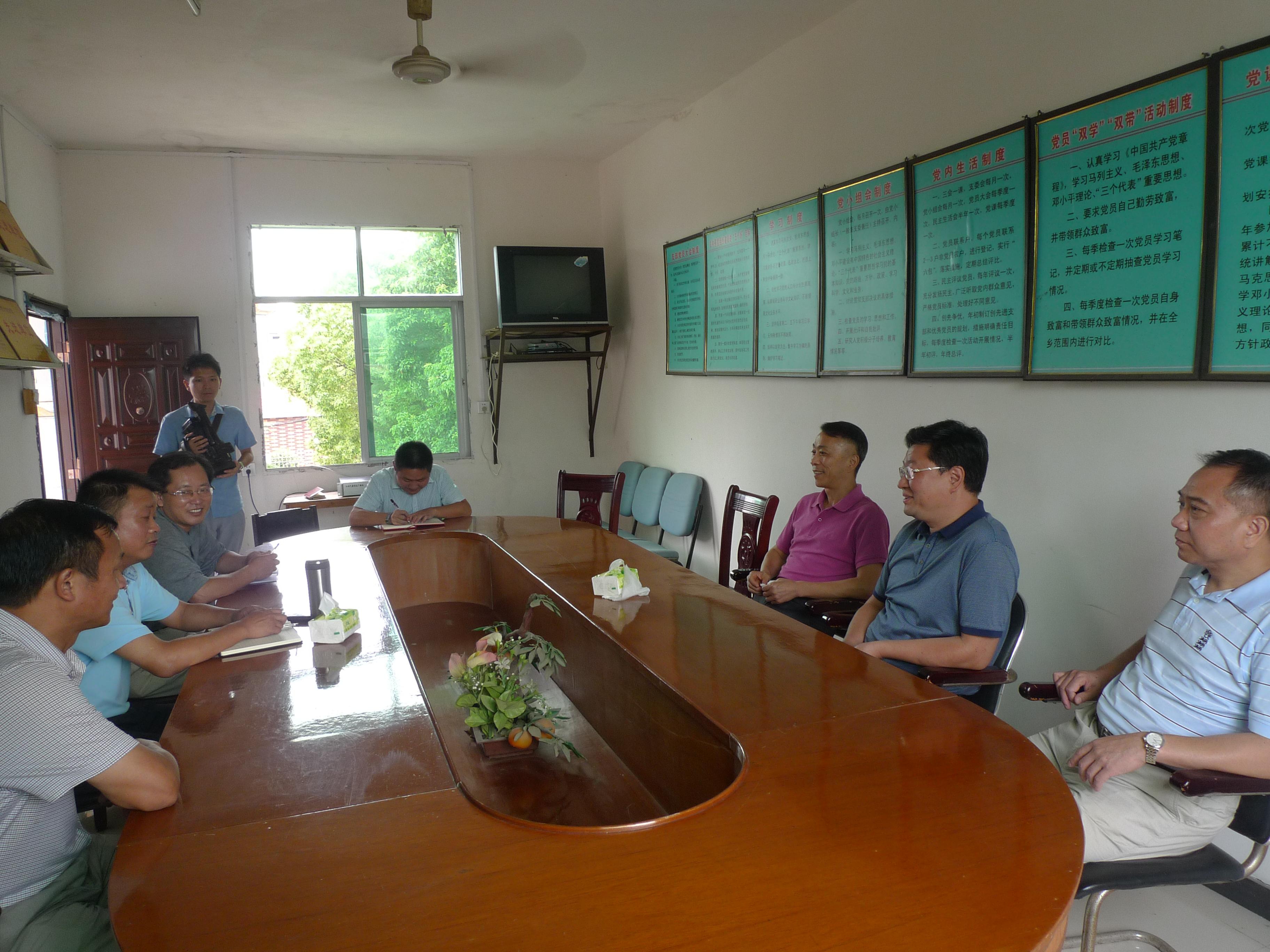 冰球突破-冰球电游奢华版_MG冰球游戏