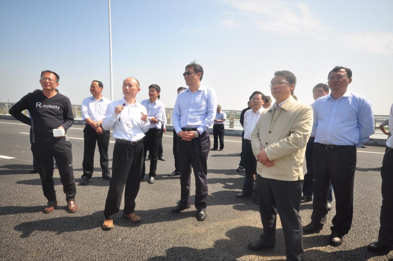 冰球突破-冰球电游奢华版_MG冰球游戏